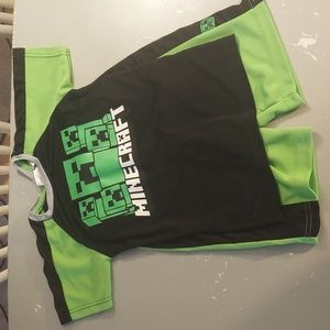 ❤️ Minecraft Boys Shirt & Shorts Size 7